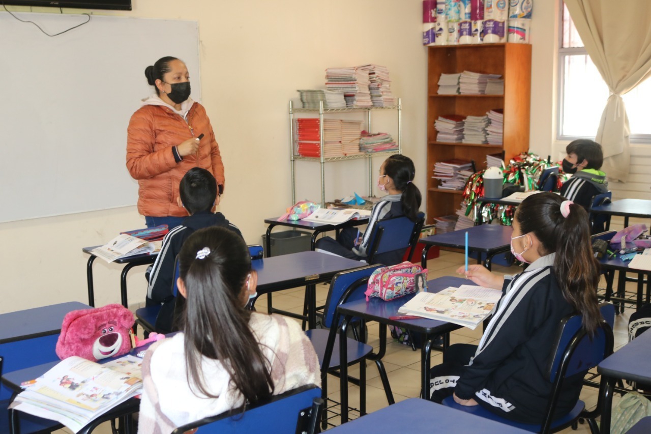 REGRESAN A CLASES DE FORMA HÍBRIDA MÁS DE 560 MIL ESTUDIANTES DE EDUCACIÓN BÁSICA