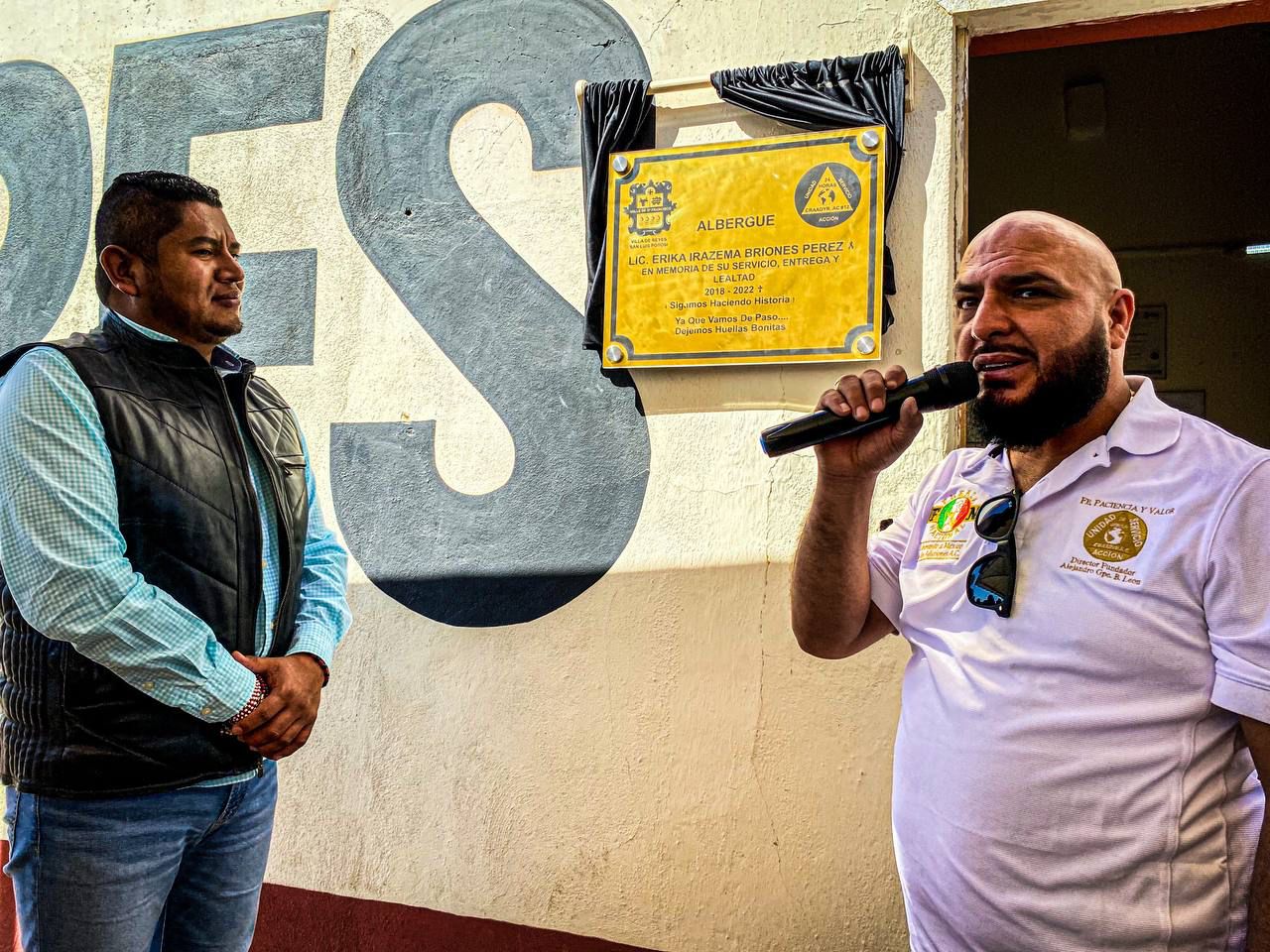 Develan placa en honor a Érika Briones Pérez en Craadyr no. 2 femenil.