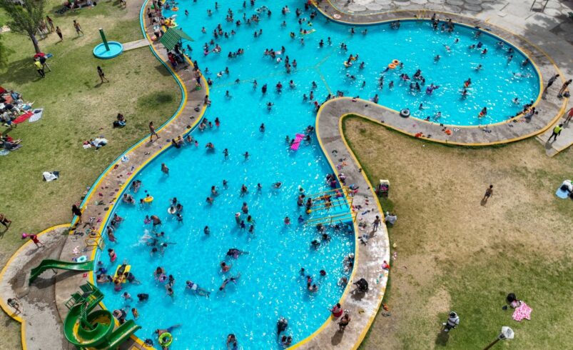 RECIBE CON ÉXITO REMODELADO BALNEARIO GOGORRÓN A MILES DE VISITANTES, LOCALES, NACIONALES Y EXTRANJEROS