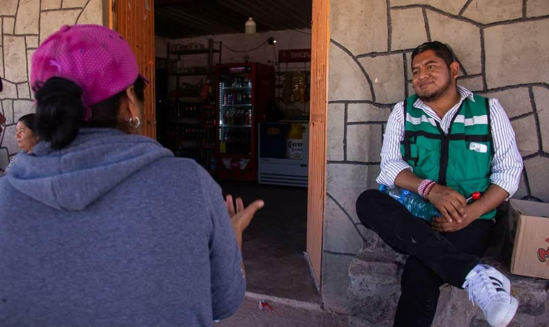 ISMAEL HERNÁNDEZ CONTINÚA VISITANDO LAS COMUNIDADES PARA ESCUCHAR SUS NECESIDADES