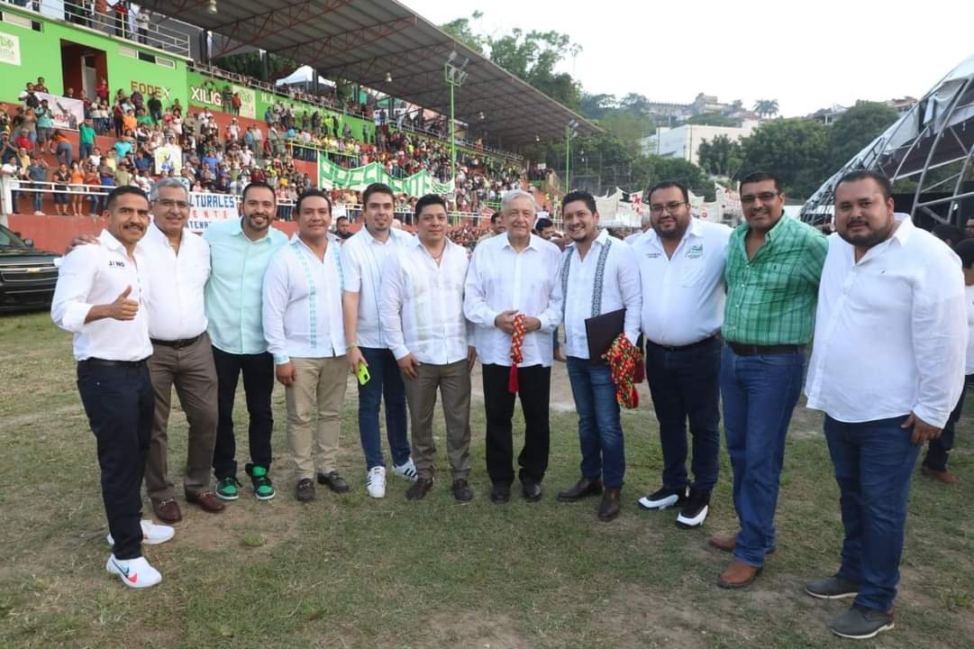 ALCALDE, RUBÉN RODRÍGUEZ, SACA EL MAYOR PROVECHO A GIRA DE TRABAJO POR XILITLA