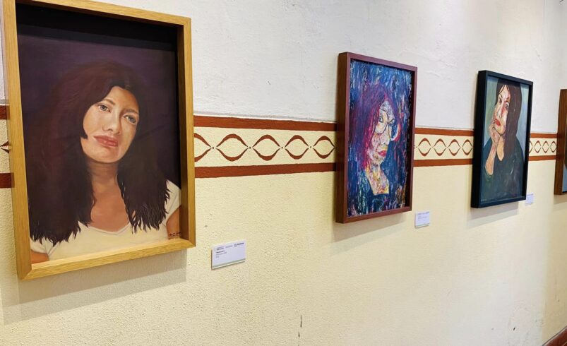 EXPOSICIÓN “LAS NORMAS DE NORMA” ROBA REFLECTORES EN LA CASA DE CULTURA MANUEL LABASTIDA Y PEÑA