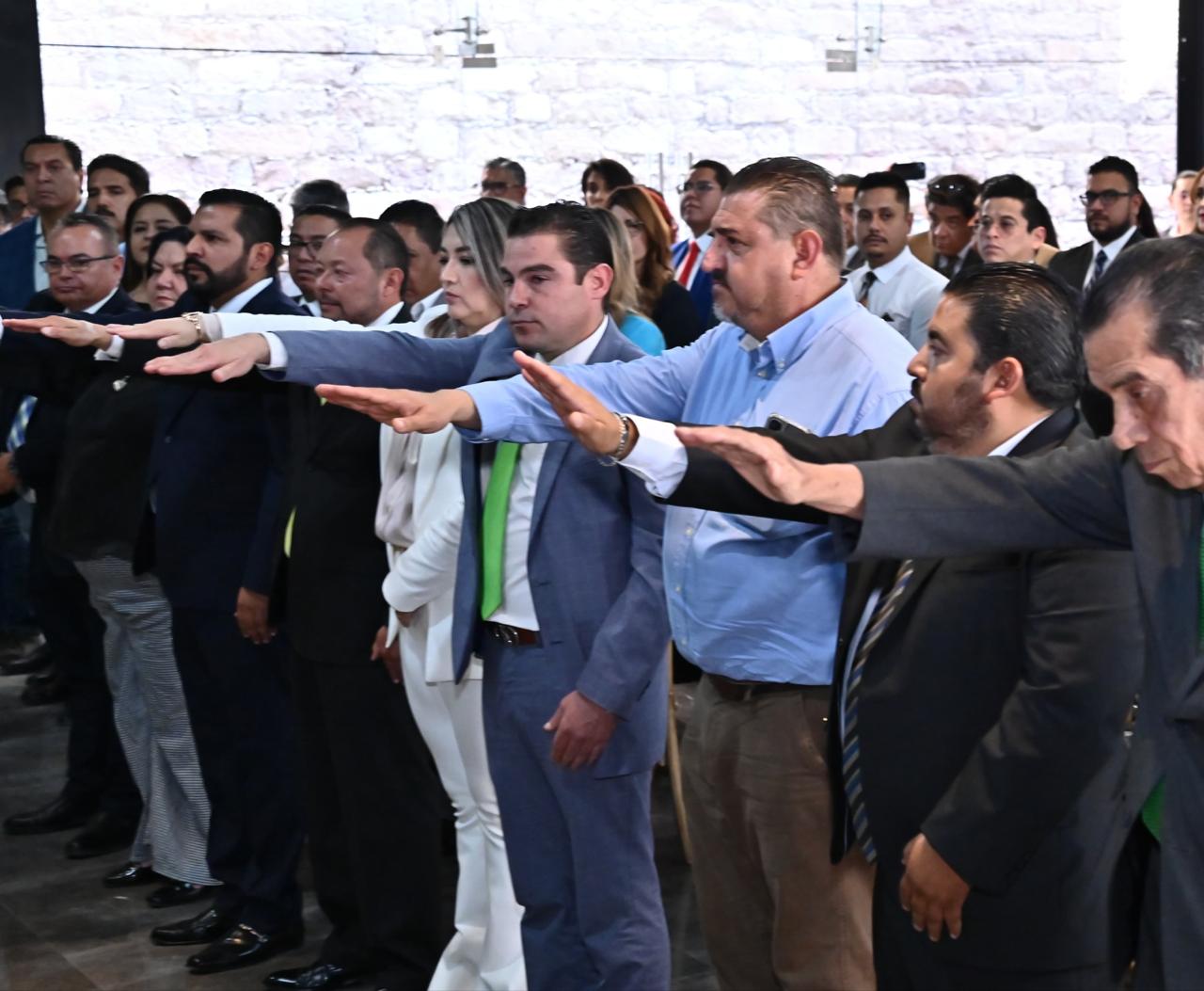 REAFIRMA EJECUTIVO ESTATAL COLABORACIÓN CON LAS Y LOS ABOGADOS POTOSINOS