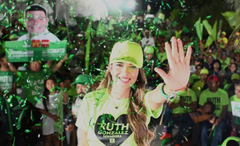 Ruth González pinta de verde Charcas y Guadalcázar