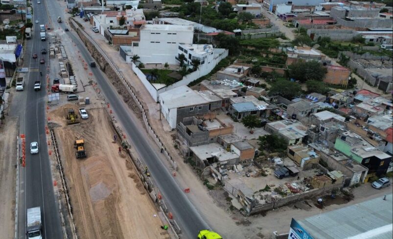 GOBIERNO ESTATAL REPORTA IMPORTANTE AVANCE EN NUEVO PUENTE DE CIRCUITO POTOSÍ