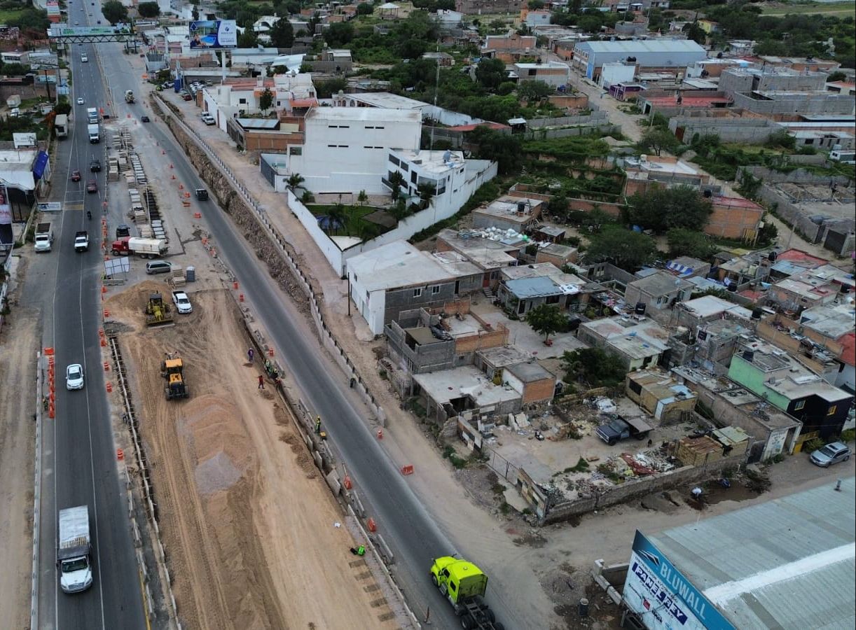 GOBIERNO ESTATAL REPORTA IMPORTANTE AVANCE EN NUEVO PUENTE DE CIRCUITO POTOSÍ