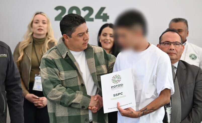 RICARDO GALLARDO ENTREGA PRELIBERACIONES A PERSONAS PRIVADAS DE SU LIBERTAD