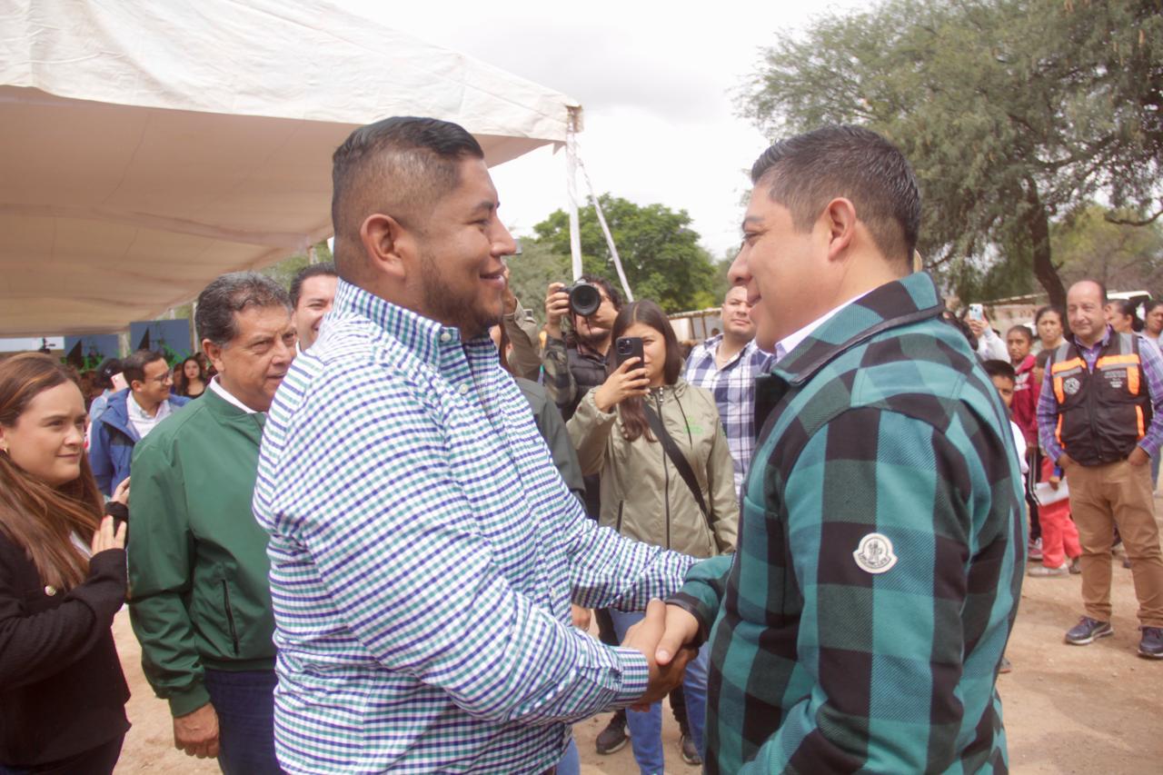 RECONOCE RICARDO GALLARDO A VILLA DE REYES POR EFICIENTE RECAUDACIÓN