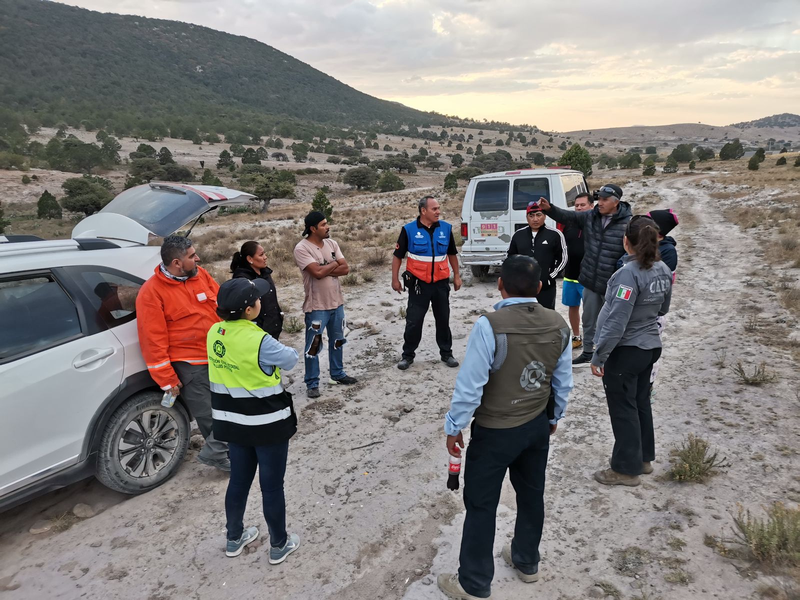 GOBIERNO DEL ESTADO MANTIENE BÚSQUEDA DE PERSONA EXTRAVIADA EN SIERRA DE SAN MIGUELITO