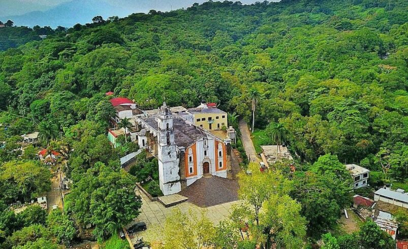 EL ESTADO IMPULSA PROYECTOS TURÍSTICOS EN TANCANHUITZ
