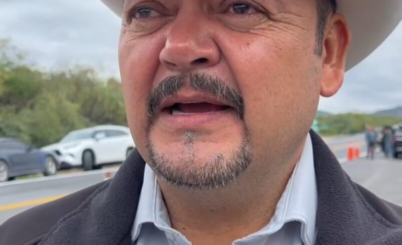 ALCALDE DE AHUALULCO RECONOCE TRABAJO DEL GOBERNADOR EN INFRAESTRUCTURA CARRETERA