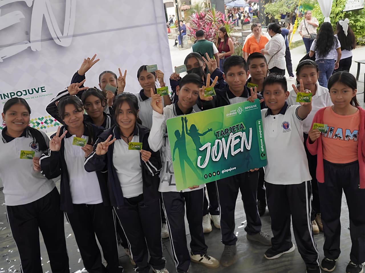 GOBIERNO ESTATAL BENEFICIA A 60 MIL JÓVENES CON APOYO INTEGRAL SIN LÍMITES