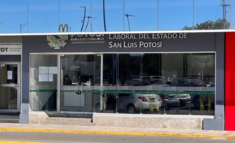 TRABAJADORES DE RISING FARMS PRESENTAN DENUNCIA POR FALTA DE PAGO